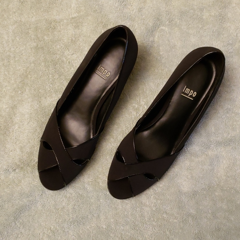 Lmpo micro fiber /patent peep toe shoes